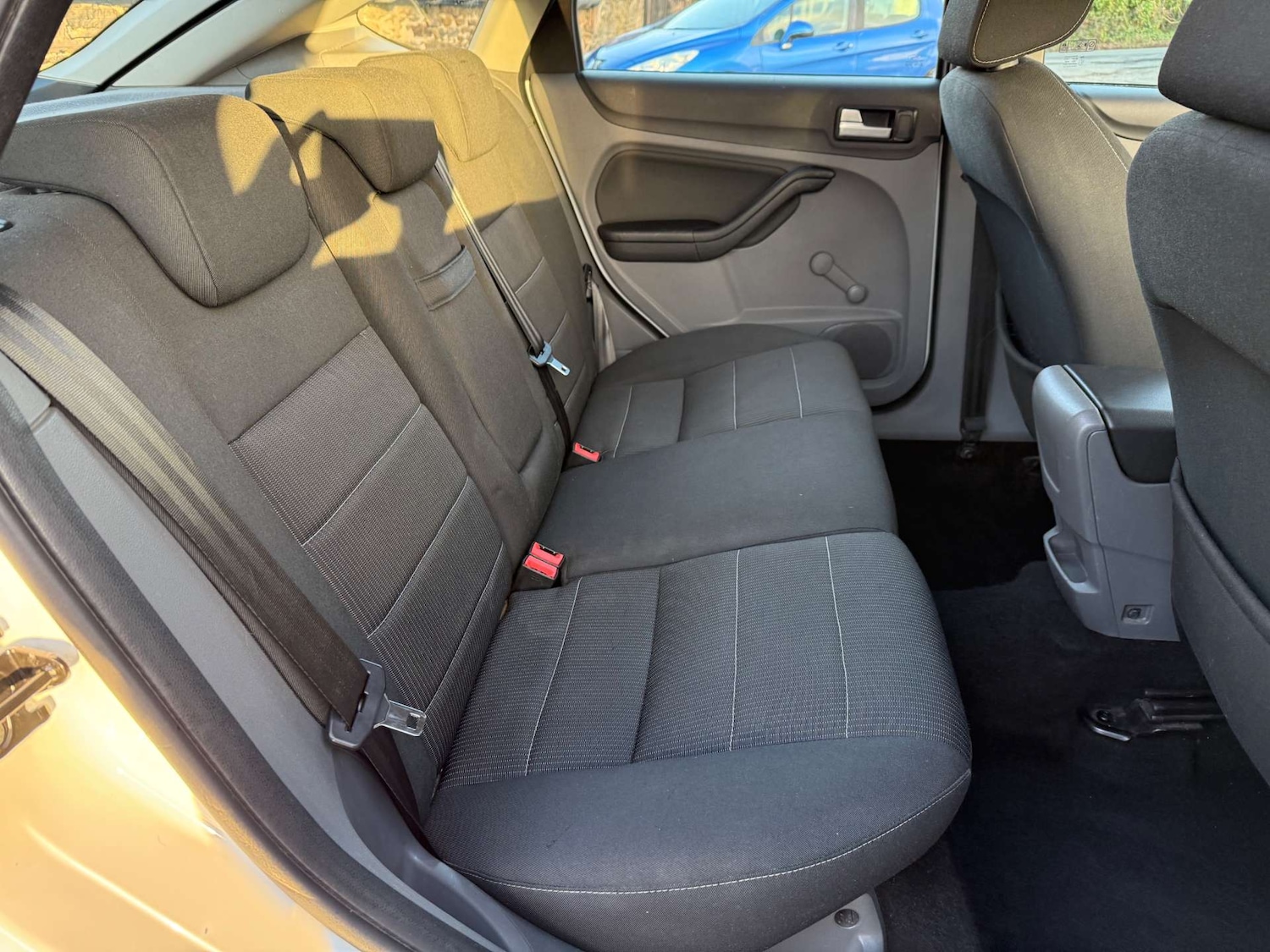 Used Ford Focus 2010 for sale - 76884372: Photo 18