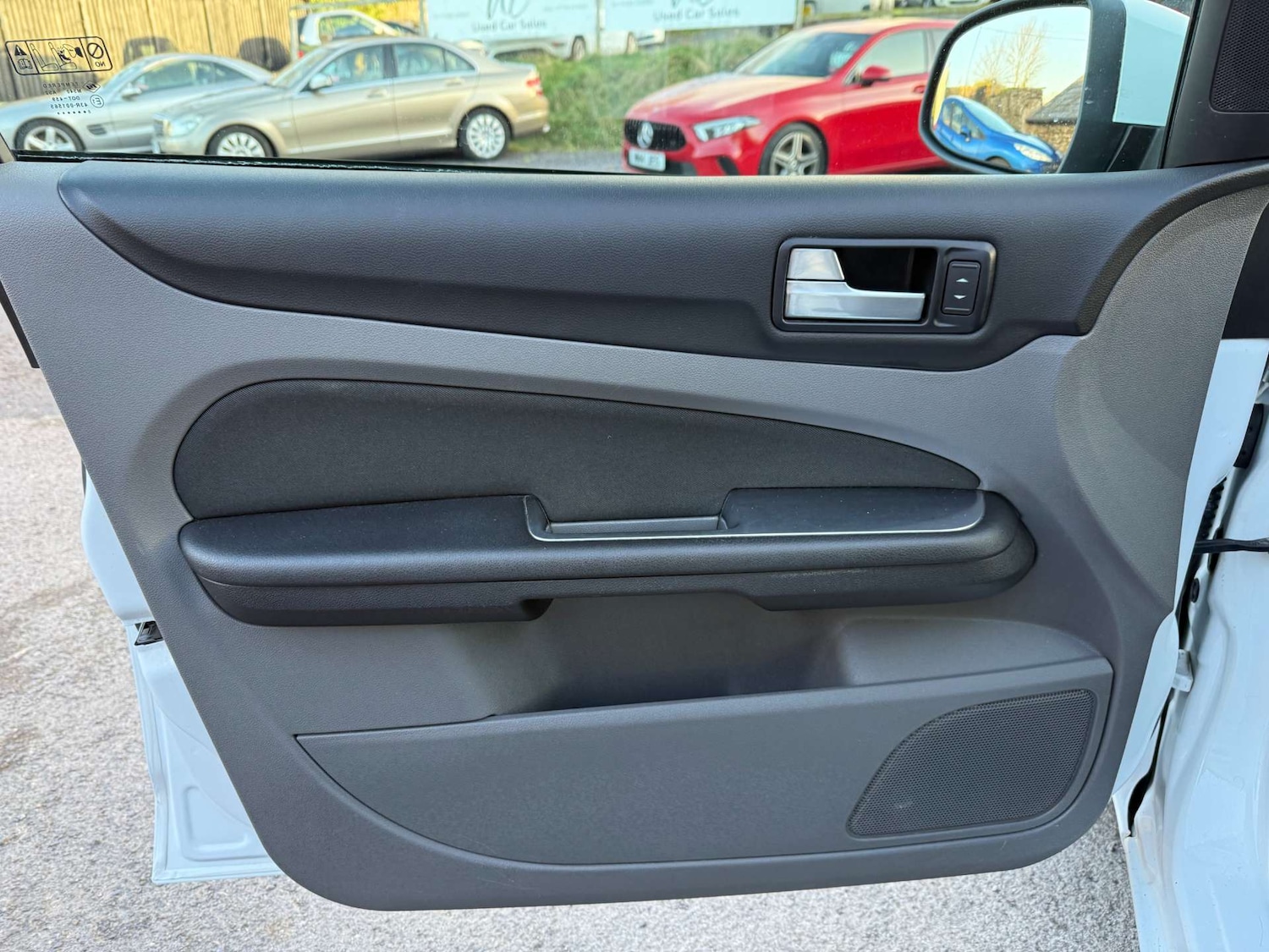 Used Ford Focus 2010 for sale - 76884372: Photo 23