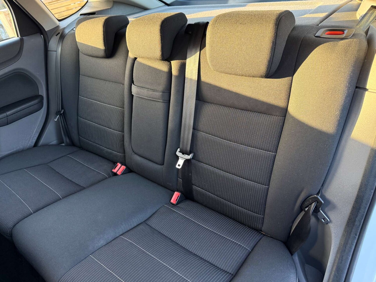 Used Ford Focus 2010 for sale - 76884372: Photo 25