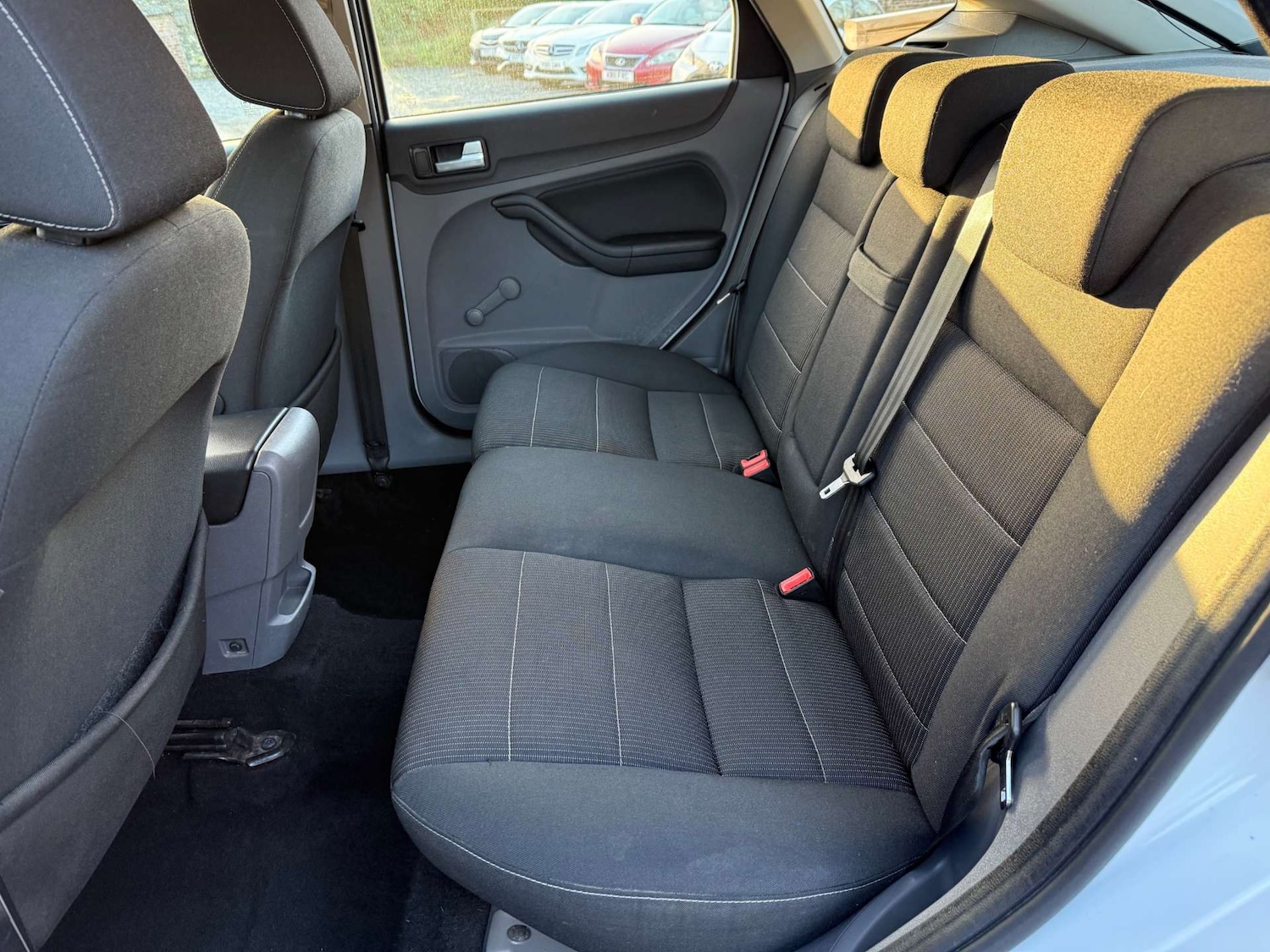 Used Ford Focus 2010 for sale - 76884372: Photo 26