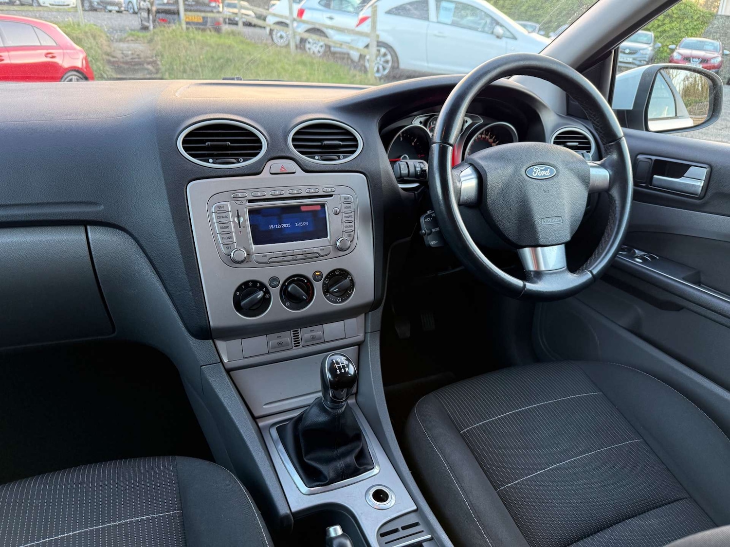 Used Ford Focus 2010 for sale - 76884372: Photo 32