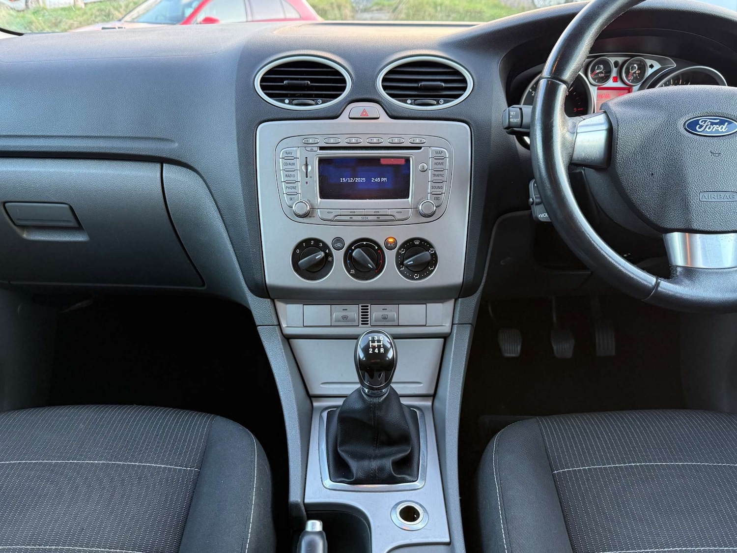 Used Ford Focus 2010 for sale - 76884372: Photo 38