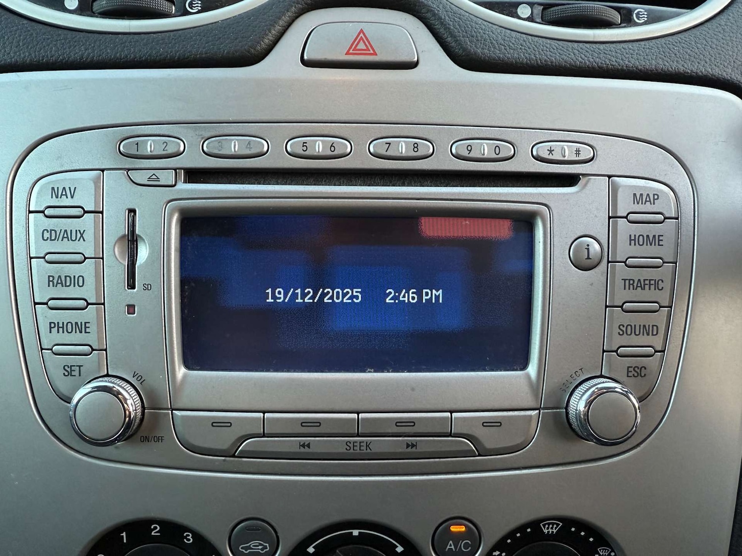 Used Ford Focus 2010 for sale - 76884372: Photo 40