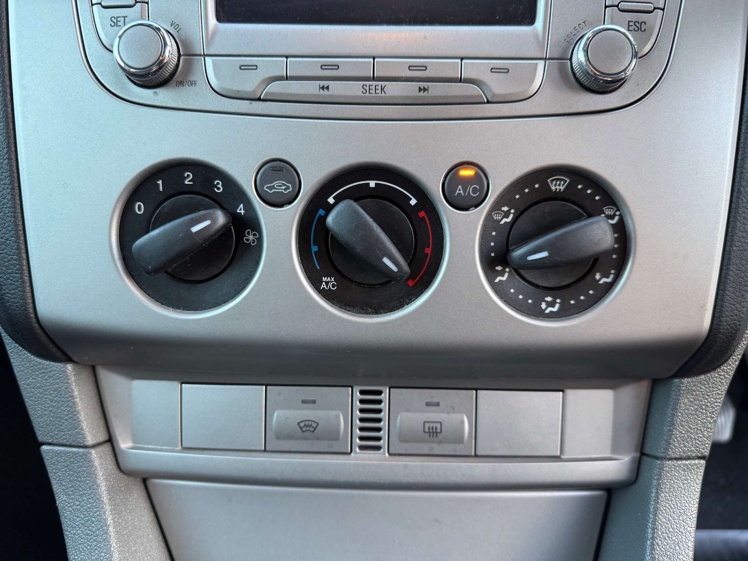 Used Ford Focus 2010 for sale - 76884372: Photo 41