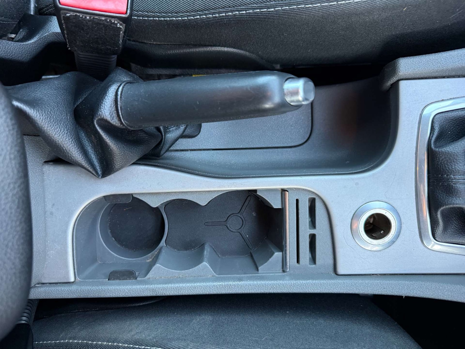 Used Ford Focus 2010 for sale - 76884372: Photo 46