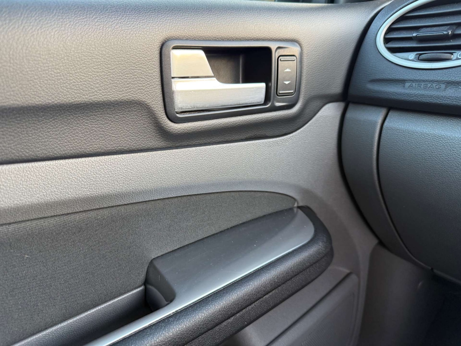 Used Ford Focus 2010 for sale - 76884372: Photo 47