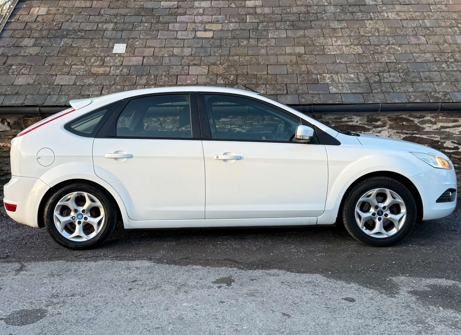 Used Ford Focus 2010 for sale - 76884372: Photo 7