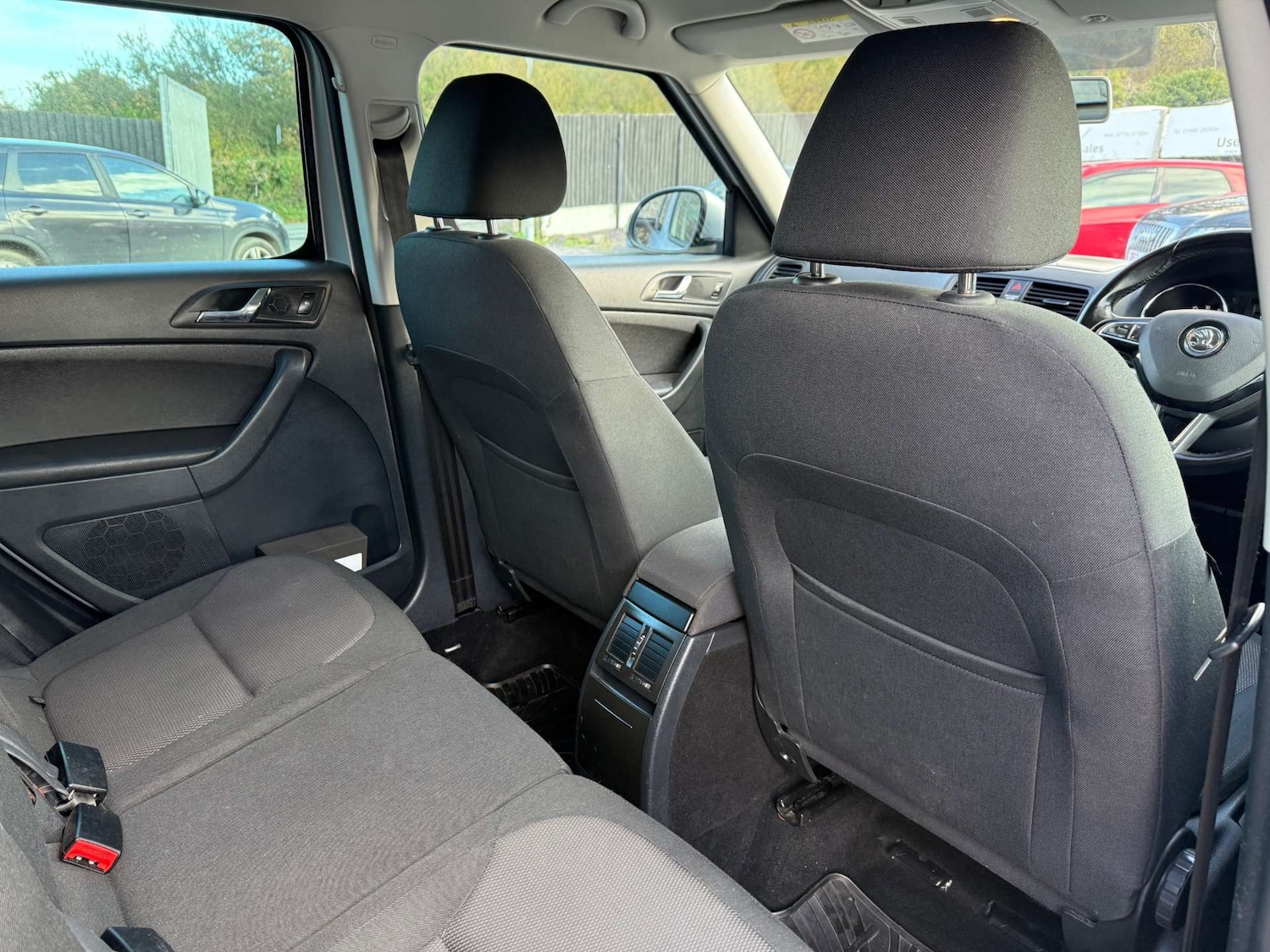 Used Skoda Yeti 2014 for sale - 76404370: Photo 15