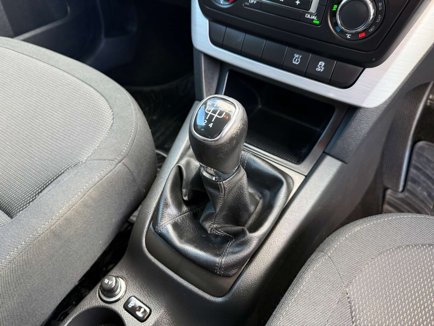 Used Skoda Yeti 2014 for sale - 76404370: Photo 47