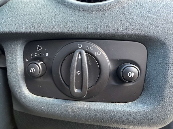 Used Ford Fiesta 2009 for sale - 76080224: Photo 42