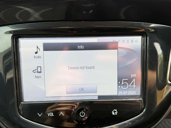 Used Vauxhall Corsa 2015 for sale - 76278311: Photo 40
