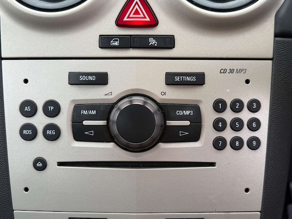 Used Vauxhall Corsa 2008 for sale - 75095126: Photo 35