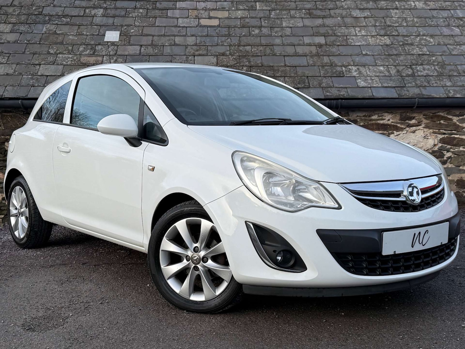 Used Vauxhall Corsa 2012 for sale - 76921274: Photo 1