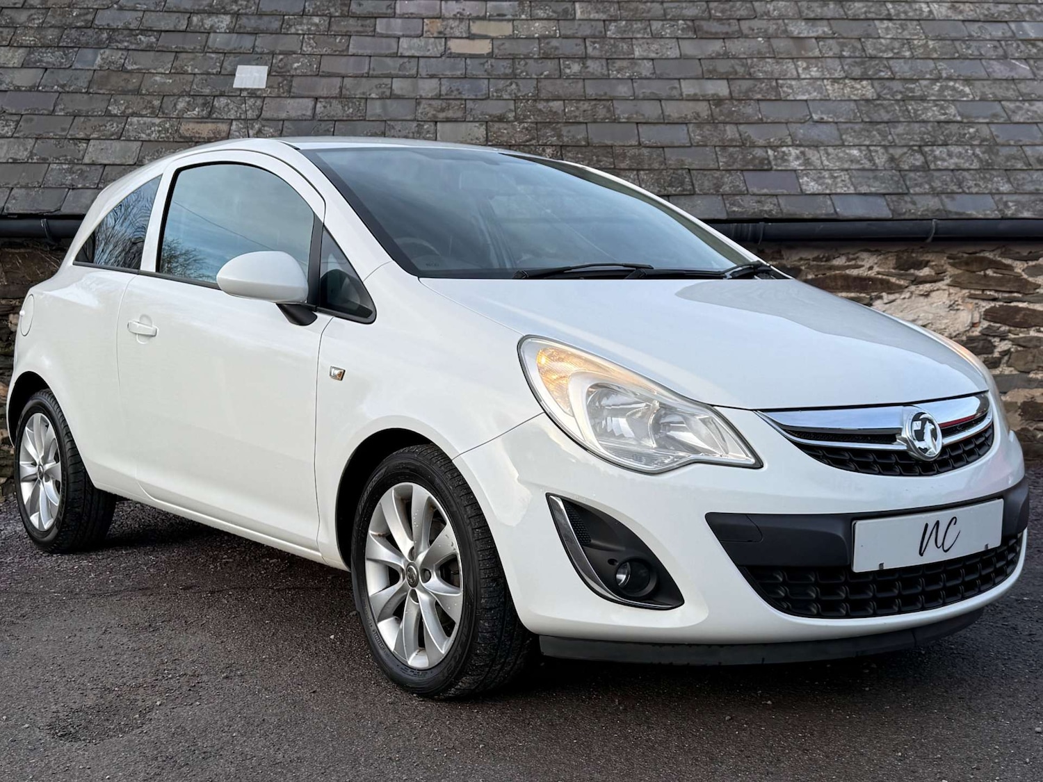 Used Vauxhall Corsa 2012 for sale - 76921274: Photo 3