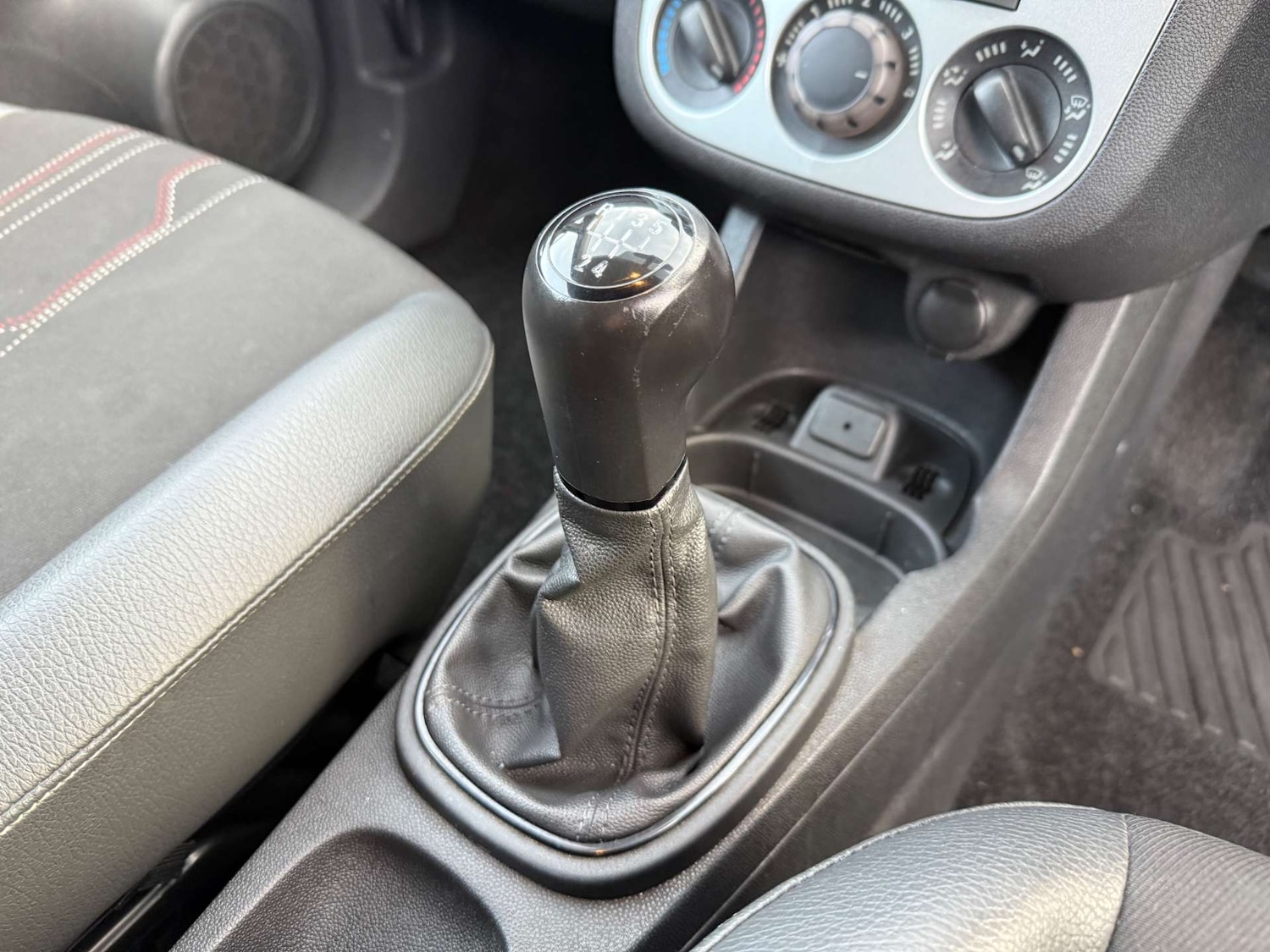 Used Vauxhall Corsa 2012 for sale - 76921274: Photo 40