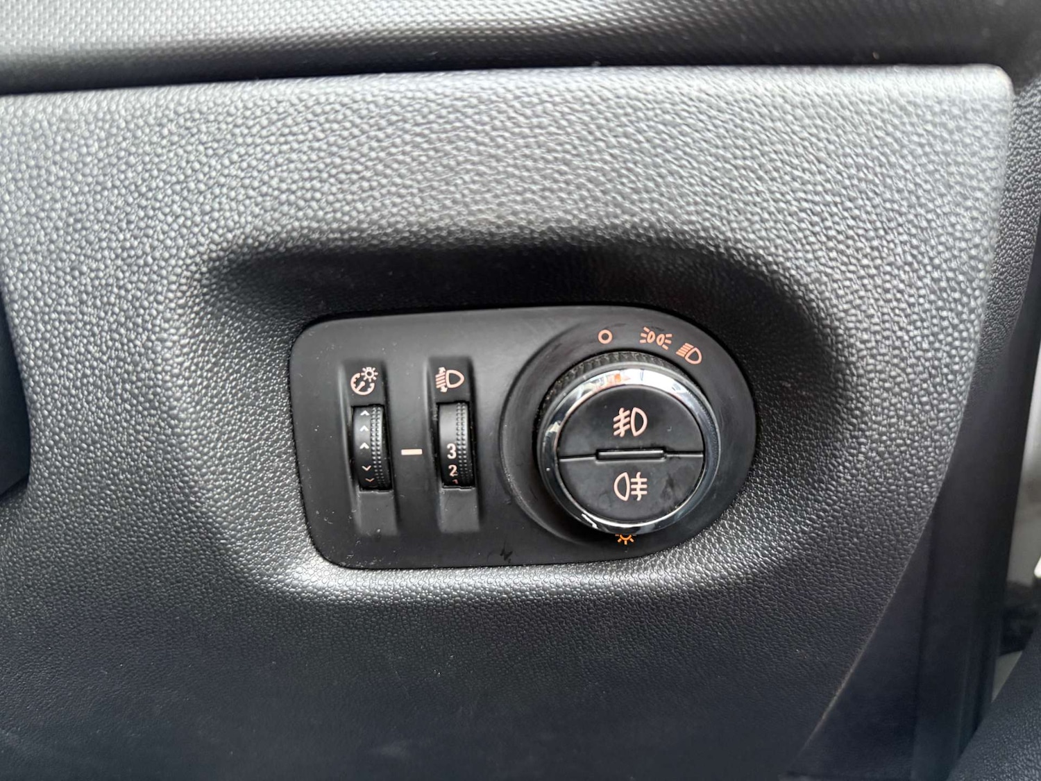 Used Vauxhall Corsa 2012 for sale - 76921274: Photo 45