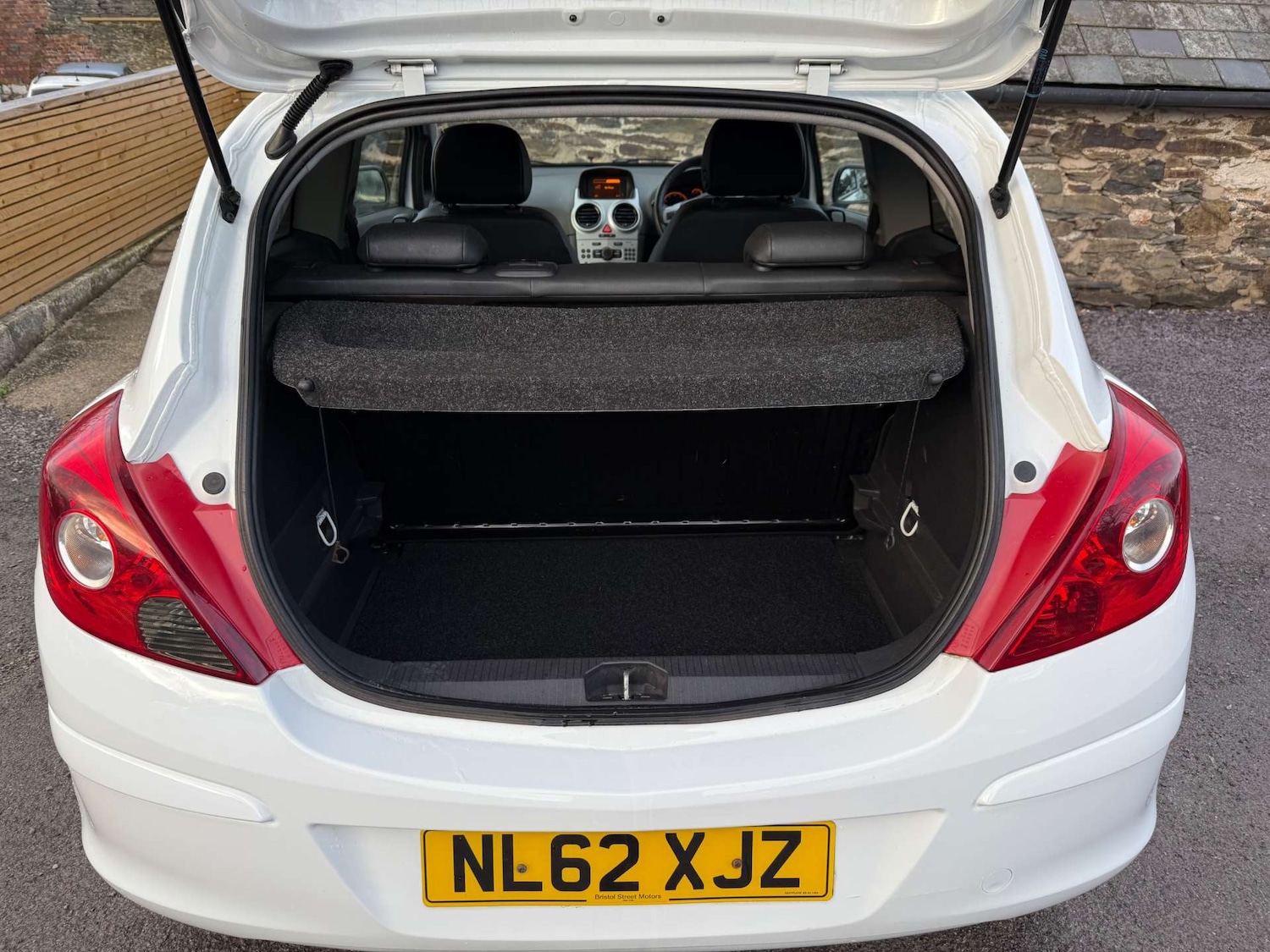 Used Vauxhall Corsa 2012 for sale - 76921274: Photo 46