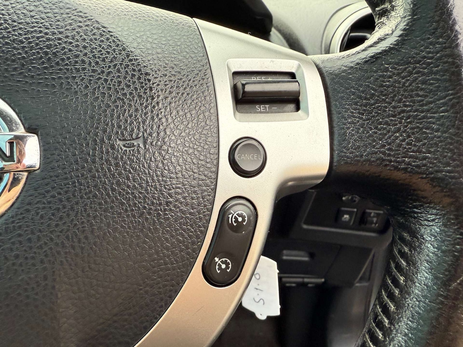 Used Nissan Qashqai 2012 for sale - 76382737: Photo 37