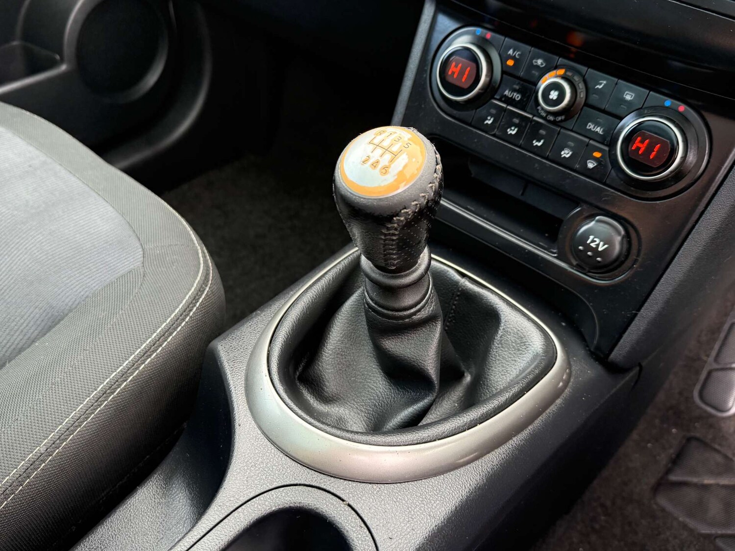 Used Nissan Qashqai 2012 for sale - 76382737: Photo 43