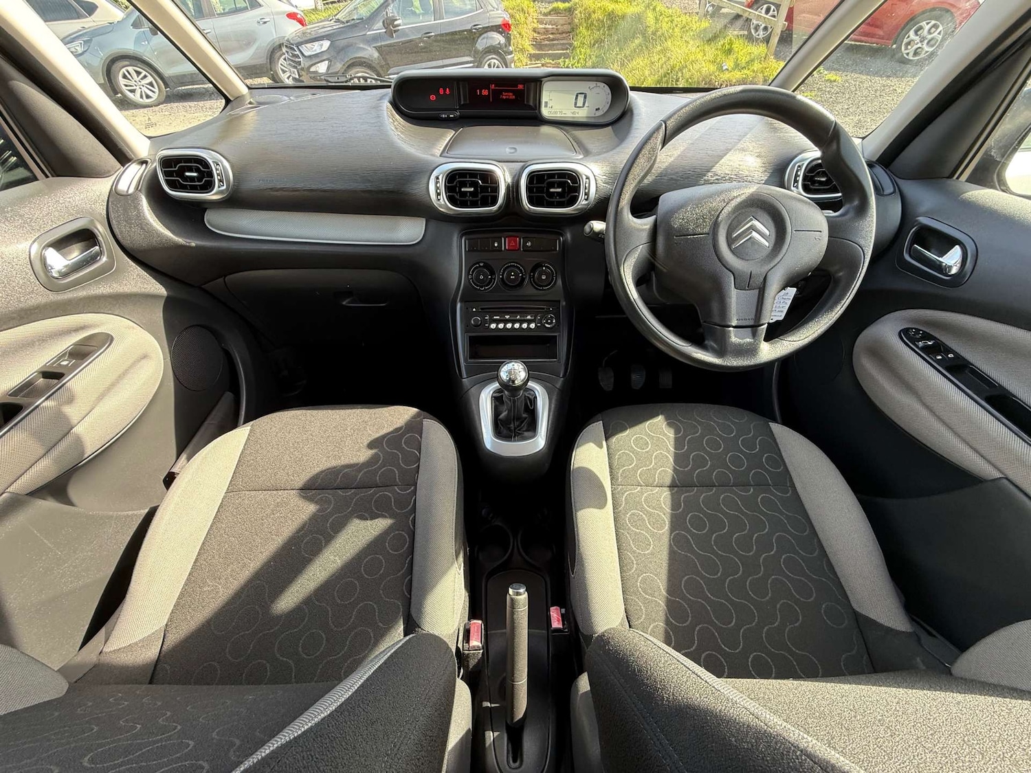 Used Citroen C3 Picasso 2012 for sale - 78152432: Photo 24