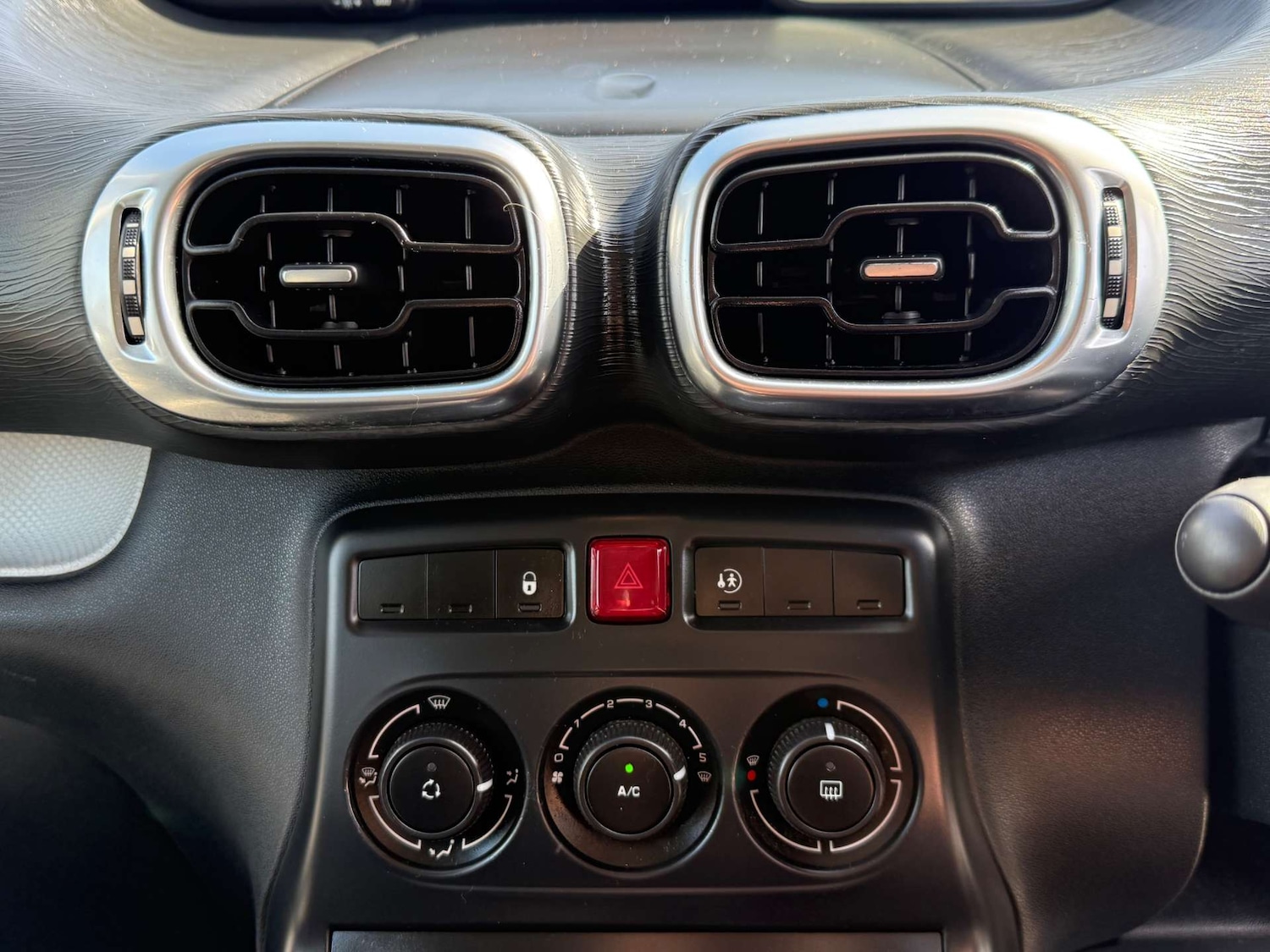 Used Citroen C3 Picasso 2012 for sale - 78152432: Photo 36