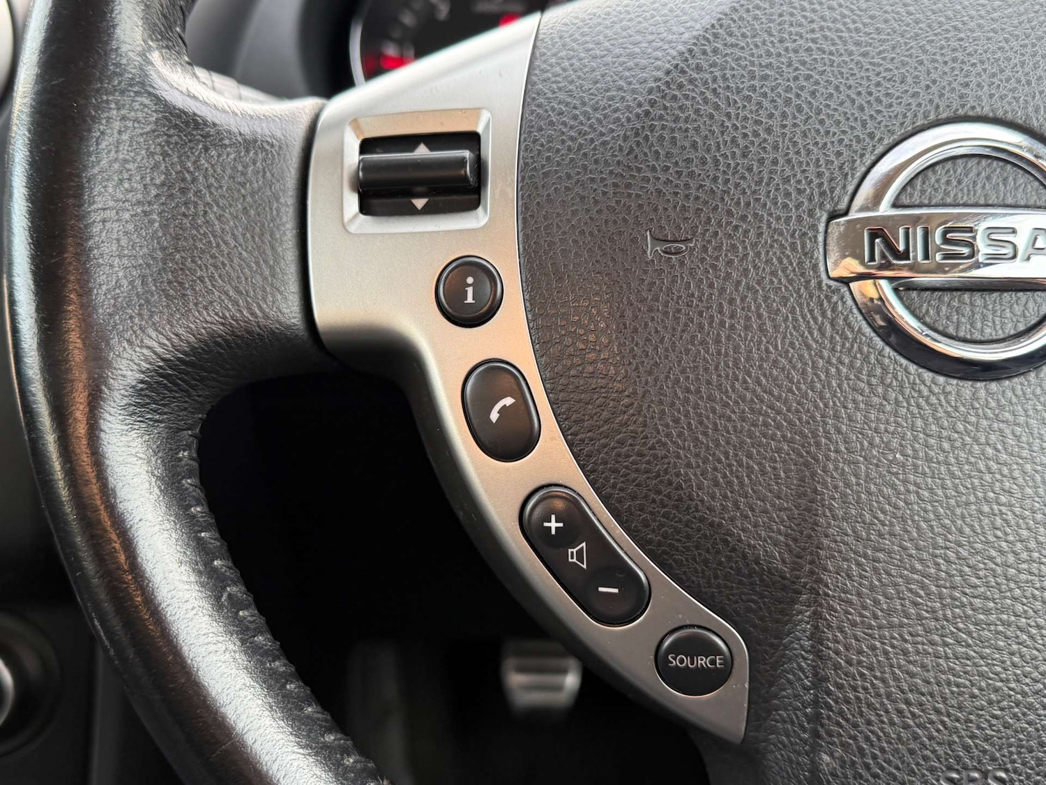 Used Nissan Qashqai 2013 for sale - 76905294: Photo 38