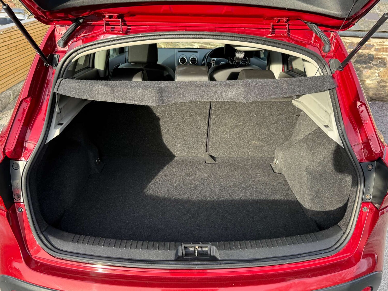 Used Nissan Qashqai 2013 for sale - 76905294: Photo 54