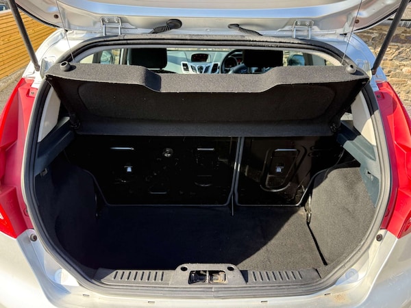 Used Ford Fiesta 2009 for sale - 76278331: Photo 49