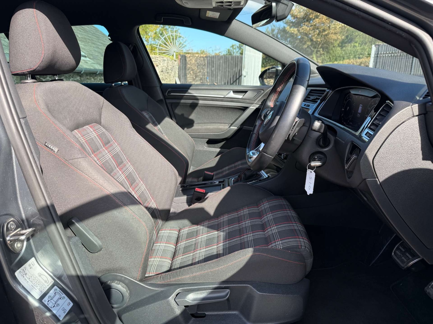 Used Volkswagen Golf 2018 for sale - 76600594: Photo 14