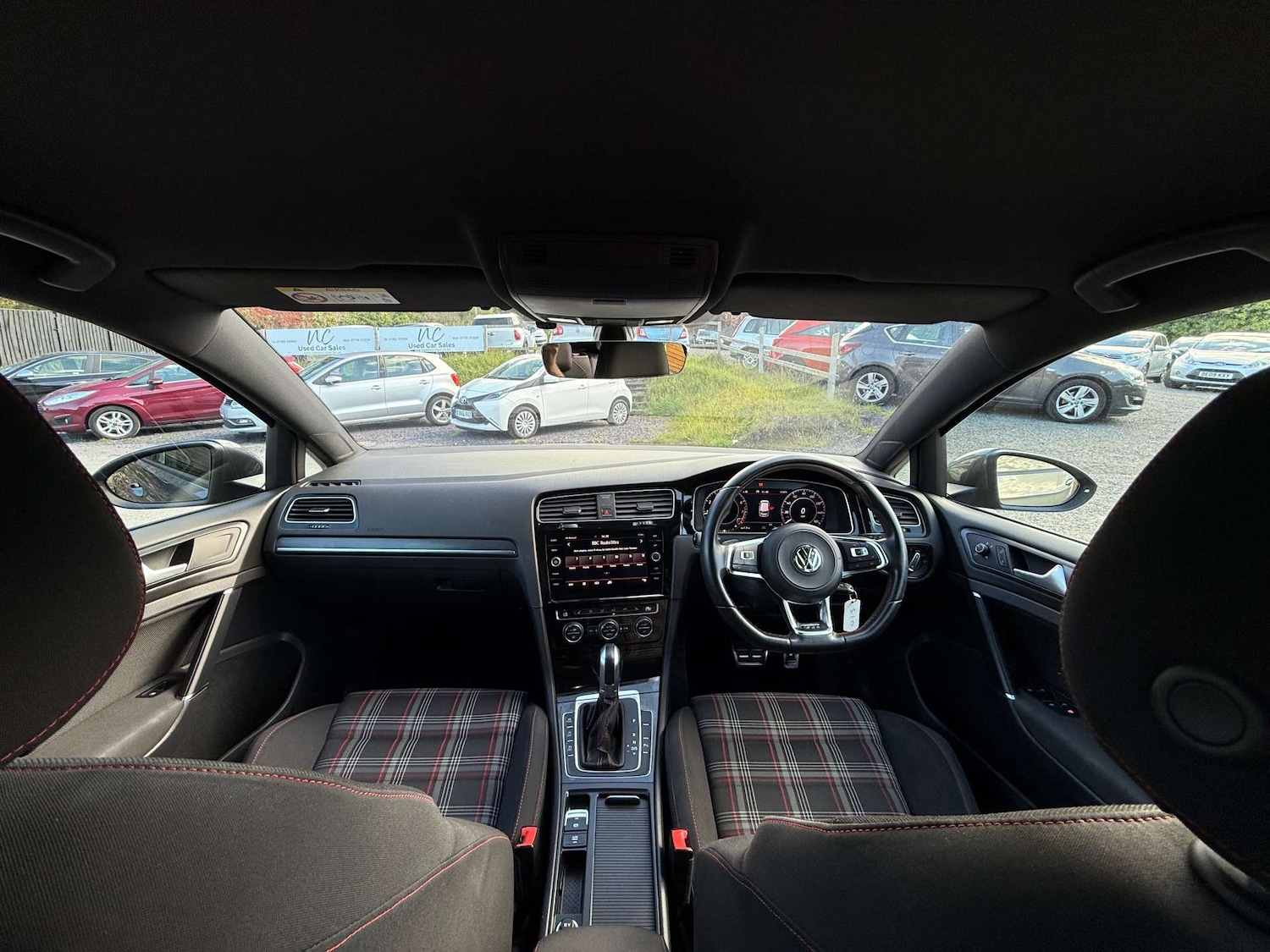 Used Volkswagen Golf 2018 for sale - 76600594: Photo 30