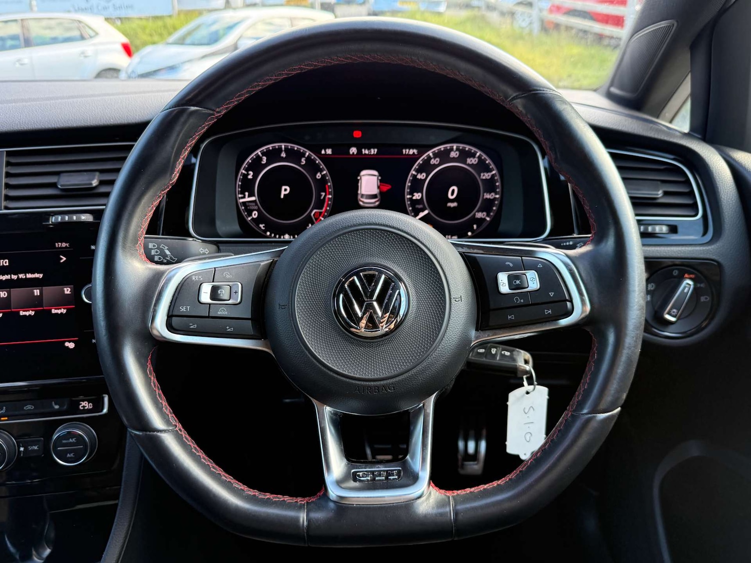 Used Volkswagen Golf 2018 for sale - 76600594: Photo 35