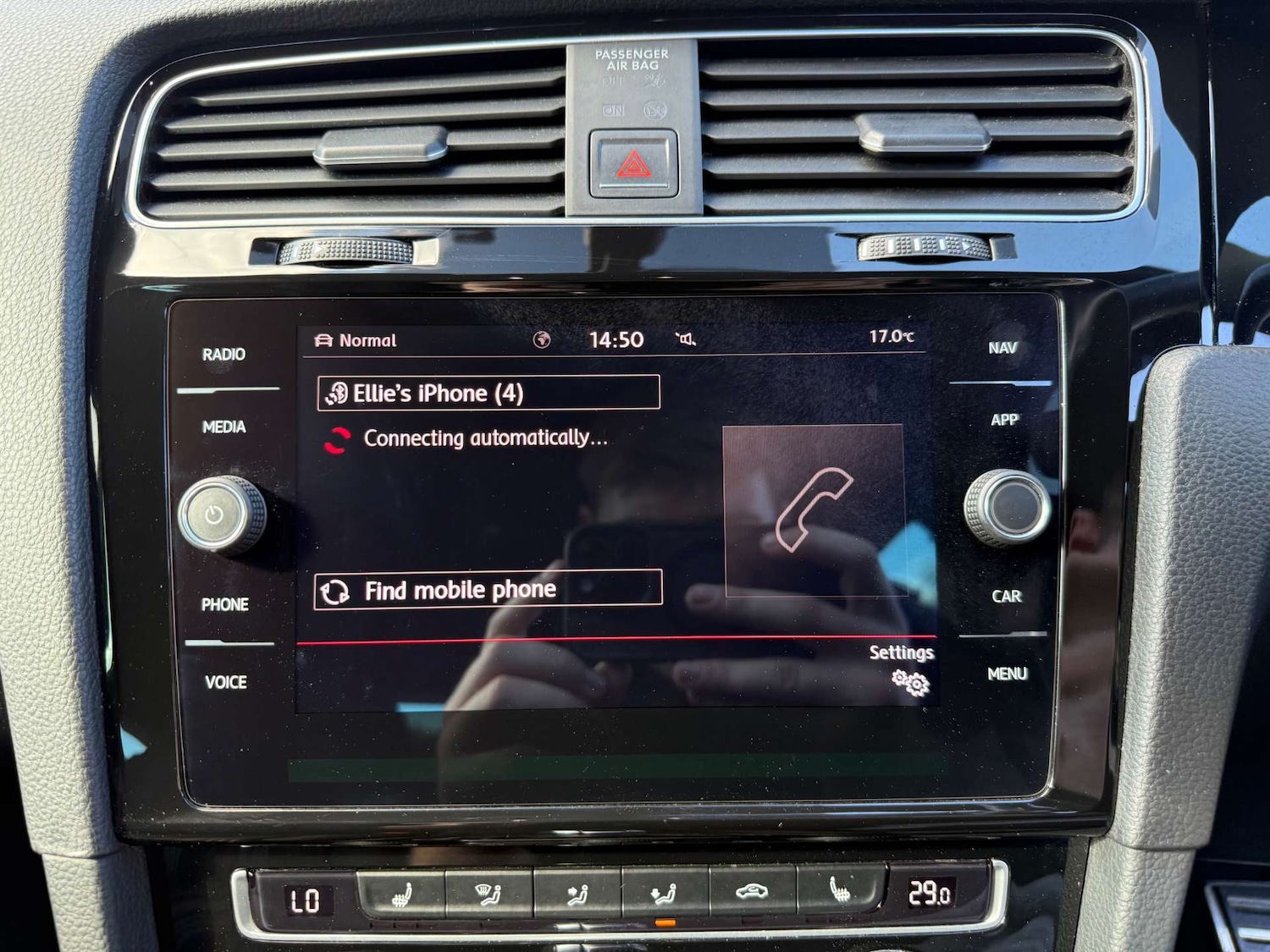 Used Volkswagen Golf 2018 for sale - 76600594: Photo 51