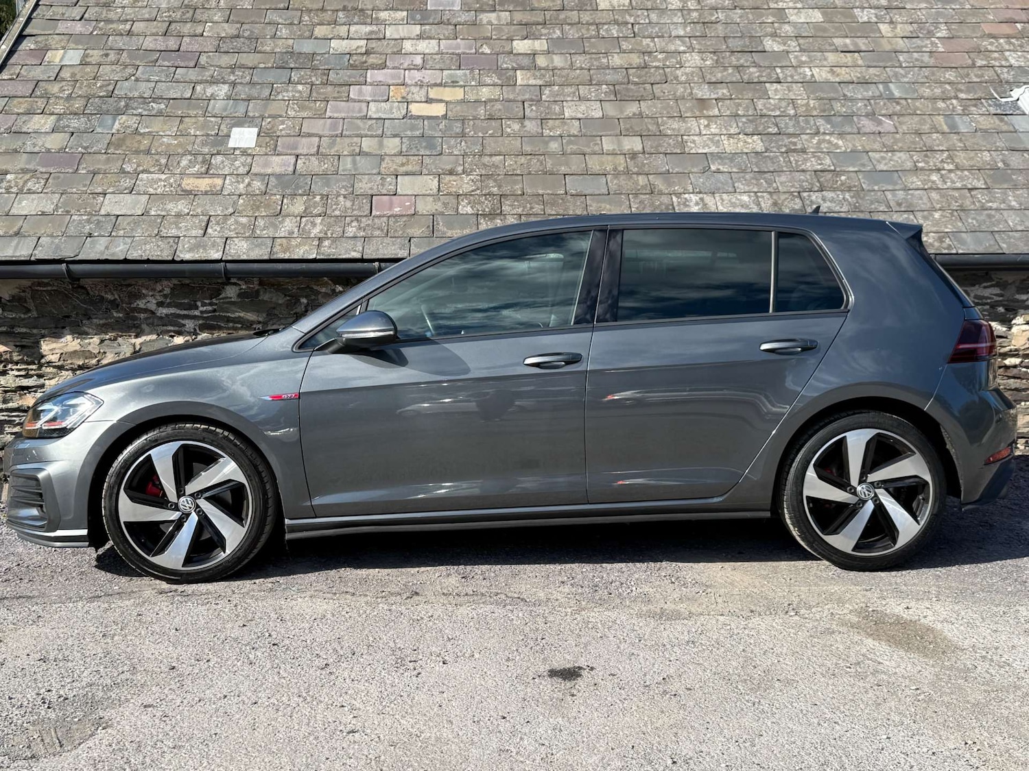 Used Volkswagen Golf 2018 for sale - 76600594: Photo 7