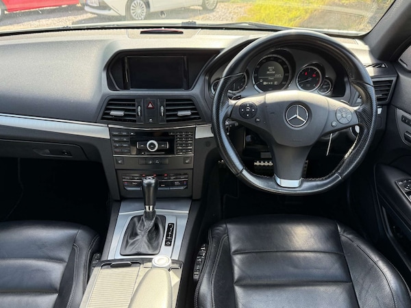 Used Mercedes-Benz E Class 2010 for sale - 76278312: Photo 27