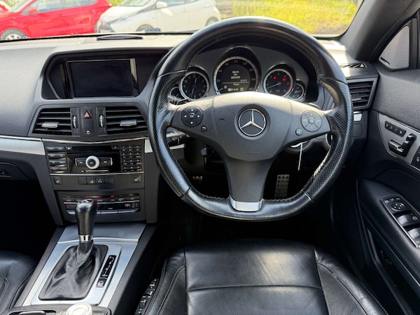 Used Mercedes-Benz E Class 2010 for sale - 76278312: Photo 28
