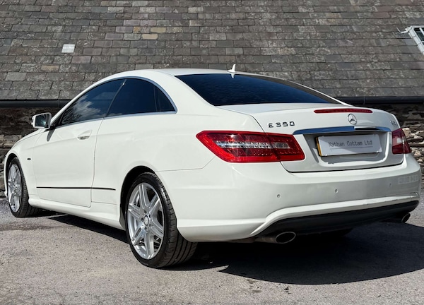 Used Mercedes-Benz E Class 2010 for sale - 76278312: Photo 9