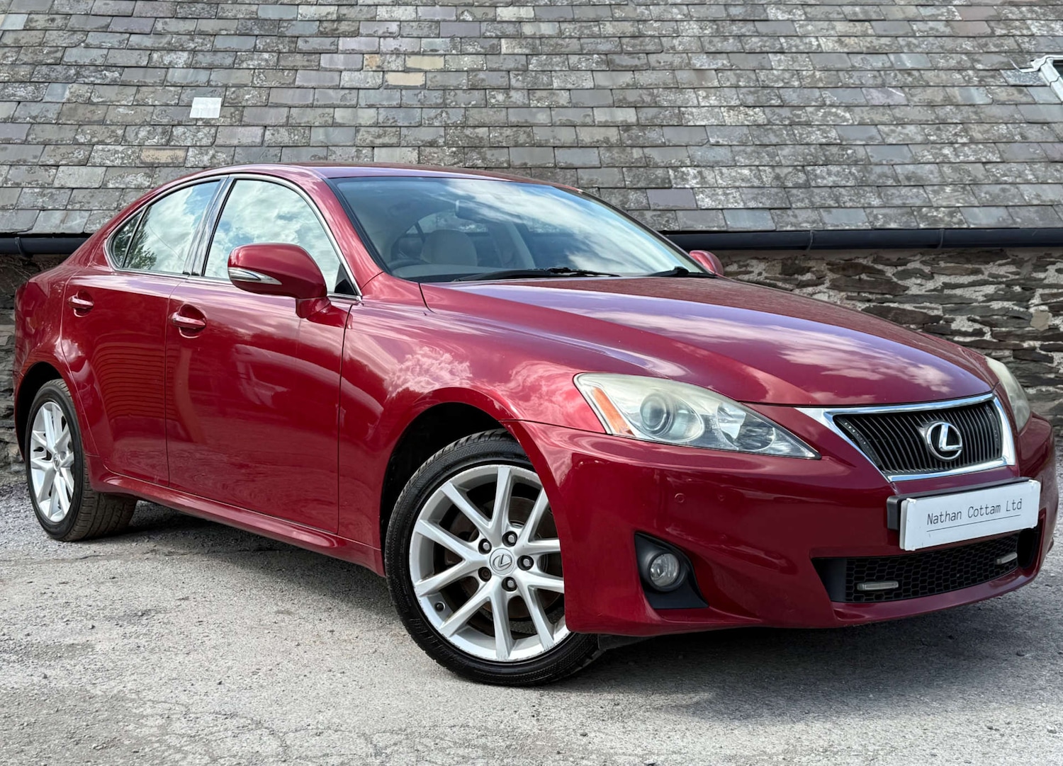 Used Lexus IS 2011 for sale - 76531572: Photo 1