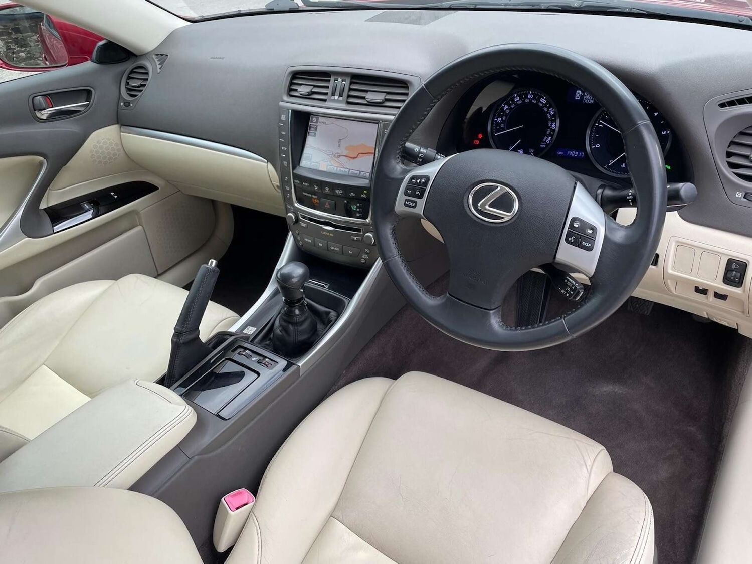 Used Lexus IS 2011 for sale - 76531572: Photo 11