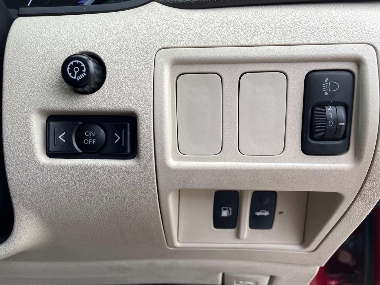 Used Lexus IS 2011 for sale - 76531572: Photo 46