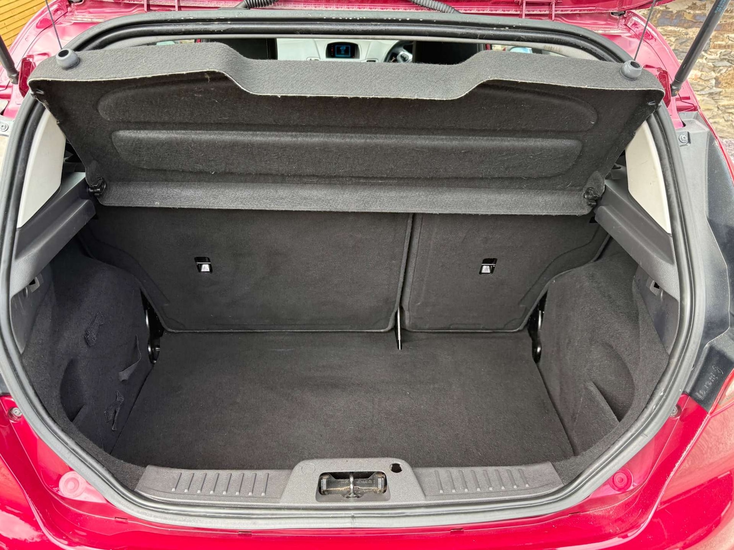 Vehicle 47