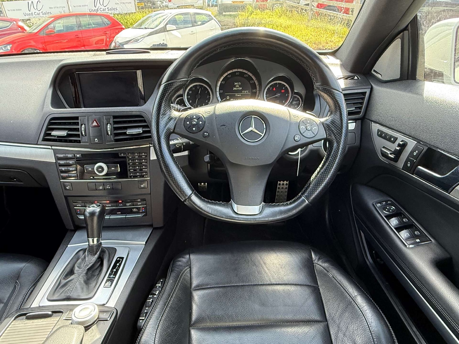 Used Mercedes-Benz E Class 2010 for sale - 77721660: Photo 25
