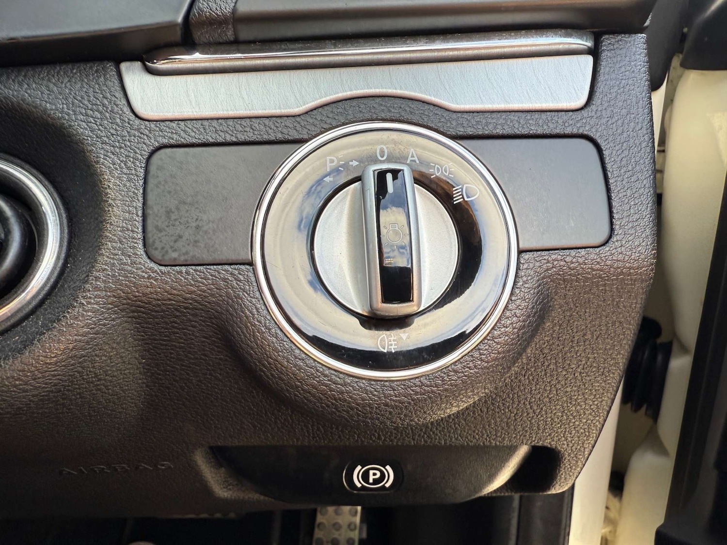 Used Mercedes-Benz E Class 2010 for sale - 77721660: Photo 47