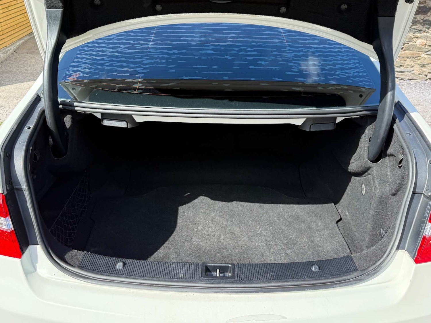 Used Mercedes-Benz E Class 2010 for sale - 77721660: Photo 51