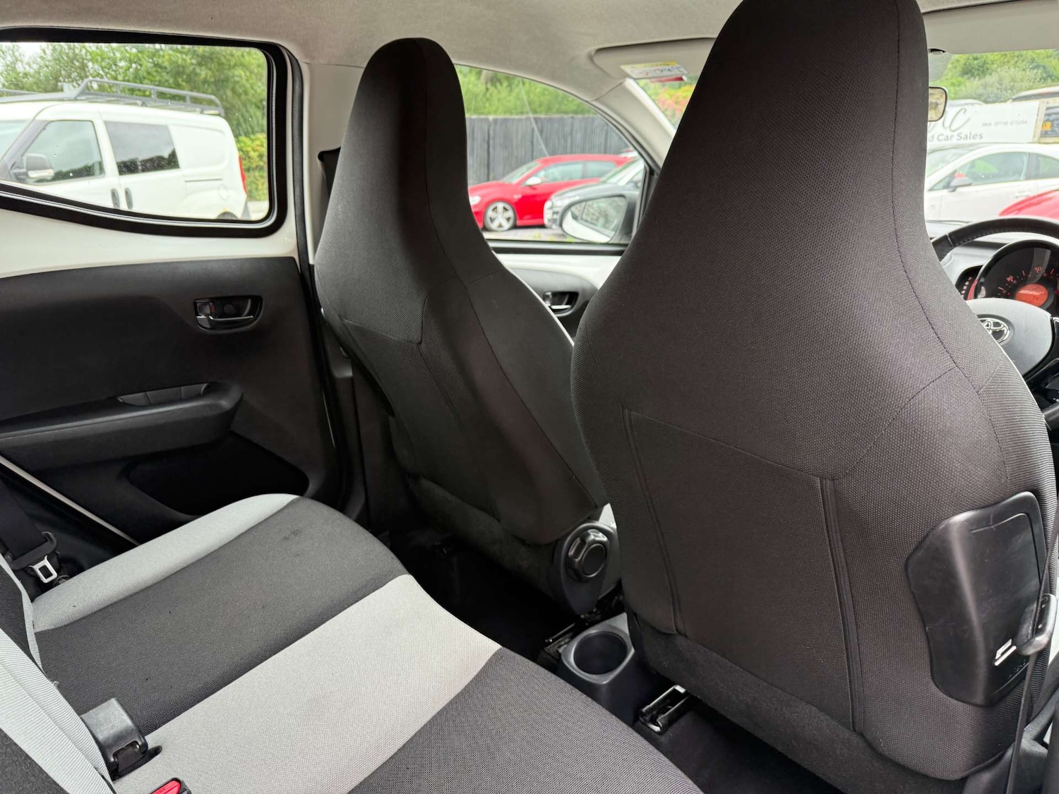 Used Toyota AYGO 2016 for sale - 76363851: Photo 16