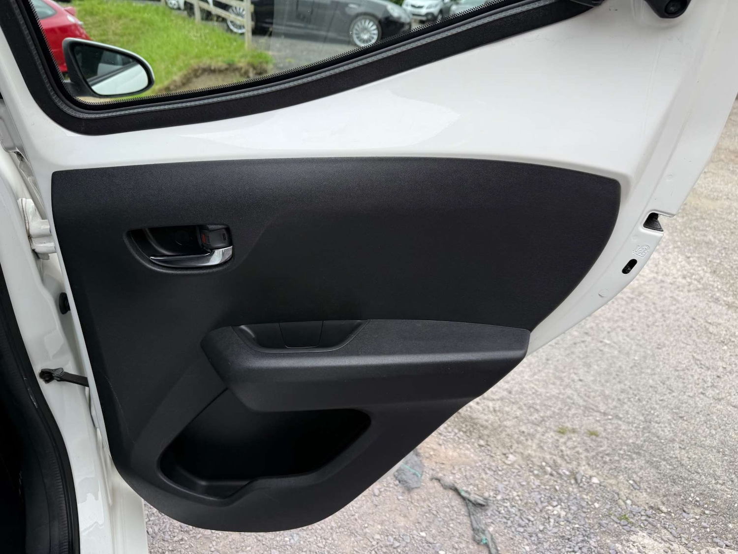 Used Toyota AYGO 2016 for sale - 76363851: Photo 19