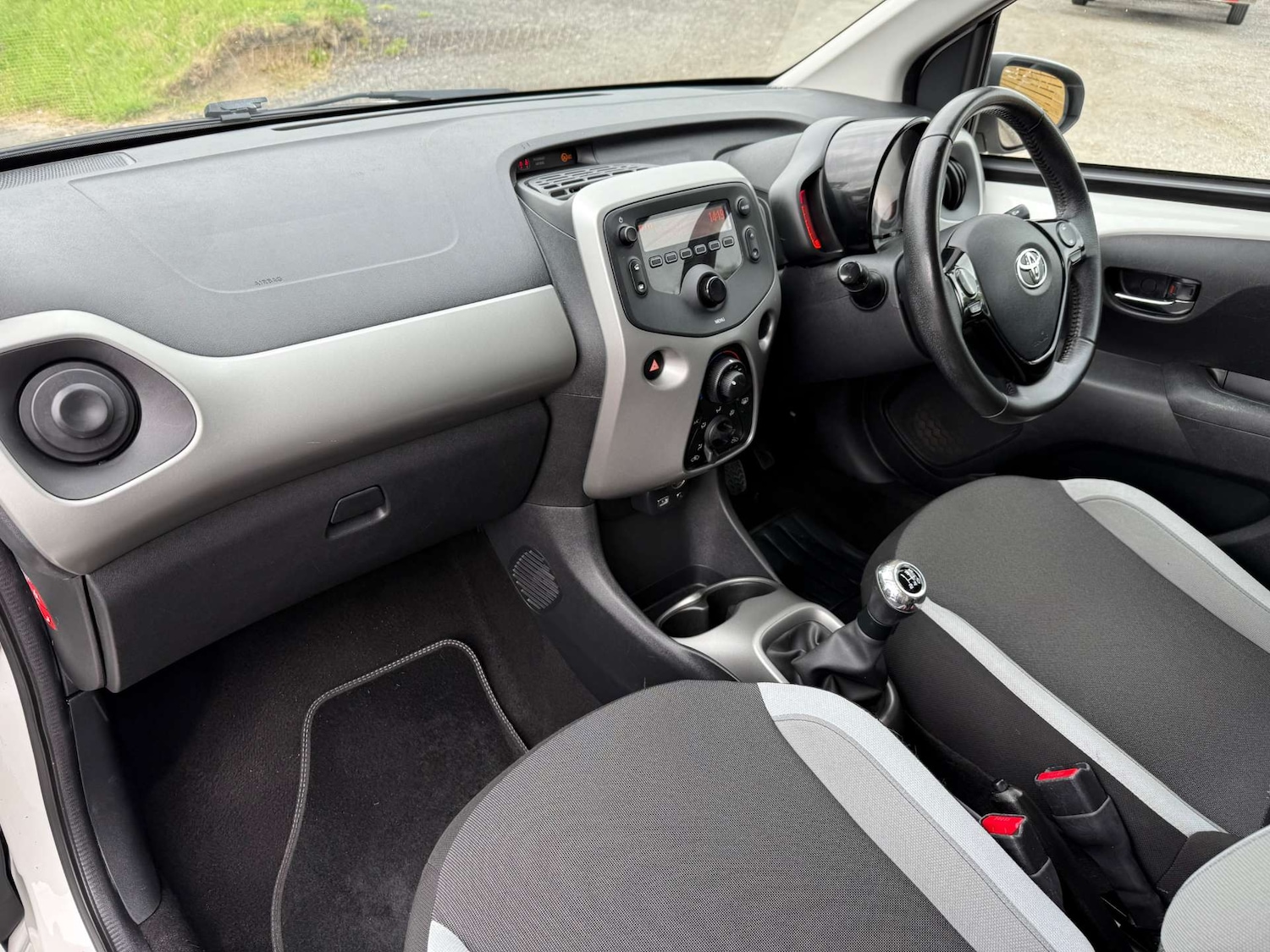Used Toyota AYGO 2016 for sale - 76363851: Photo 20