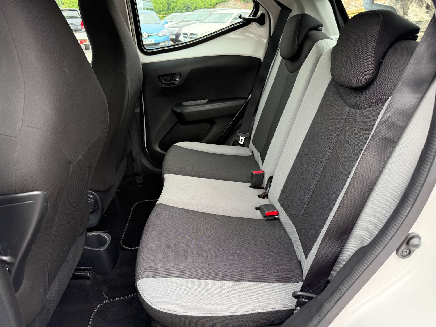 Used Toyota AYGO 2016 for sale - 76363851: Photo 26