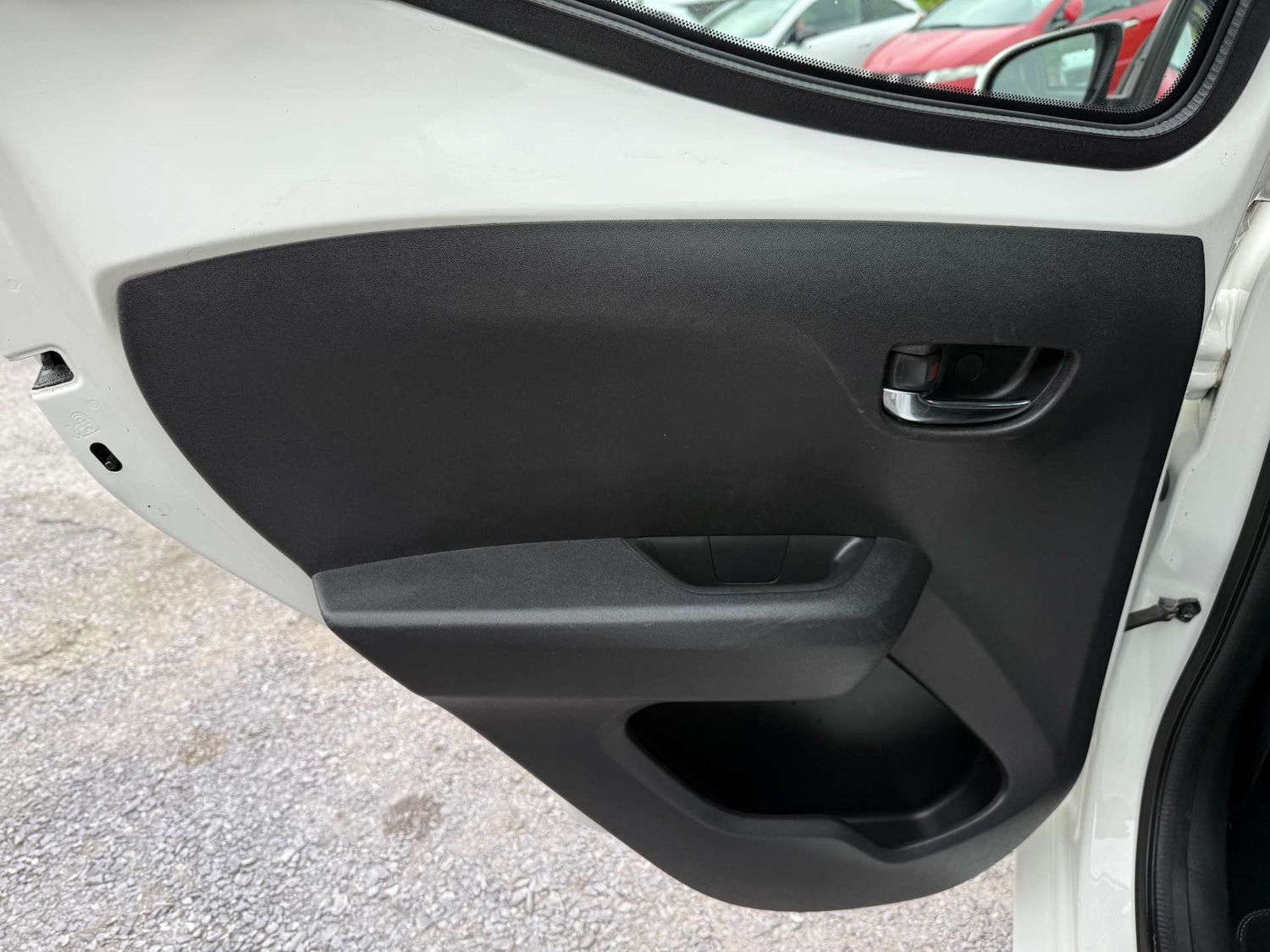Used Toyota AYGO 2016 for sale - 76363851: Photo 27