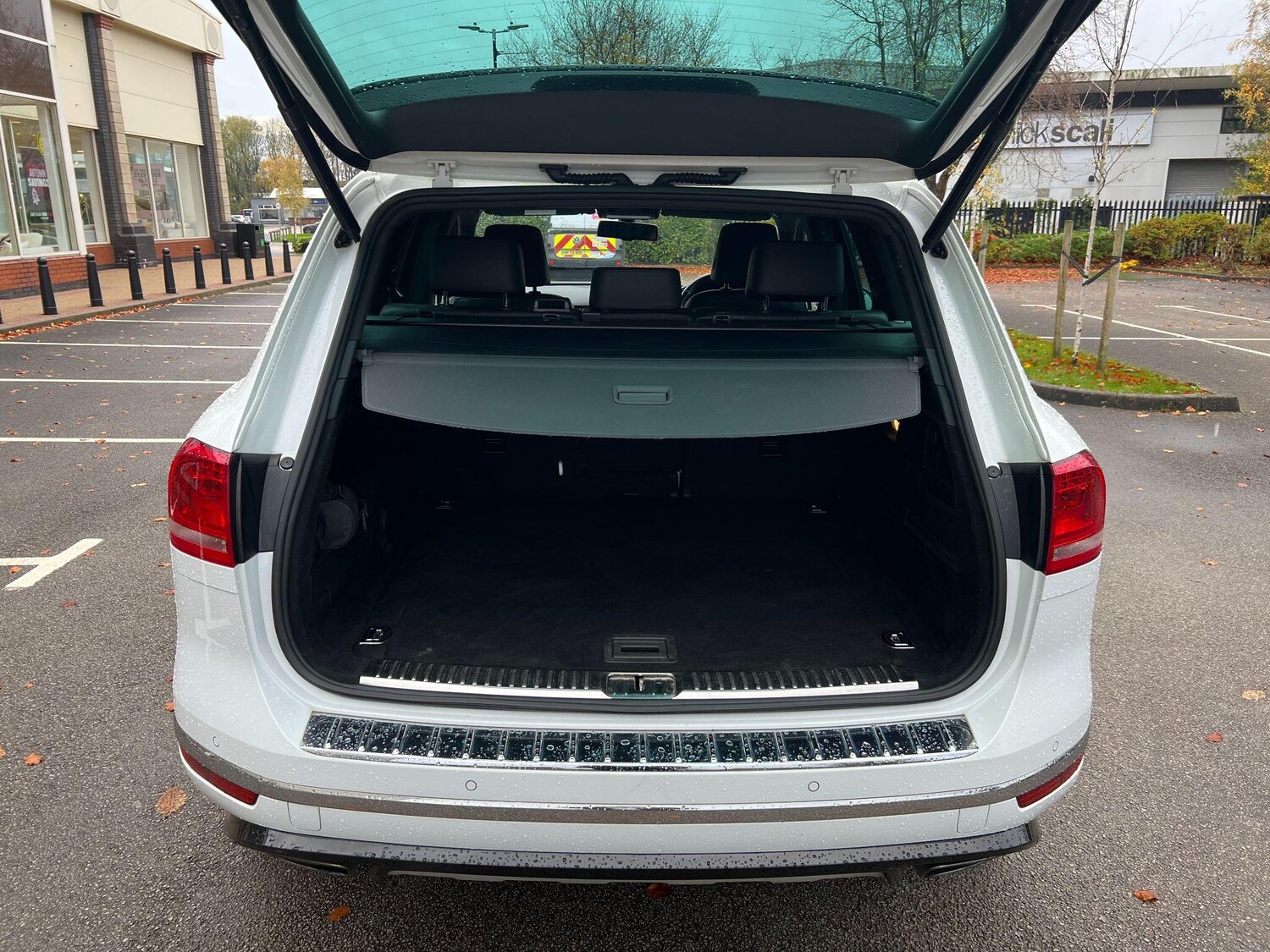 Used Volkswagen Touareg 2016 for sale - 76561289: Photo 29