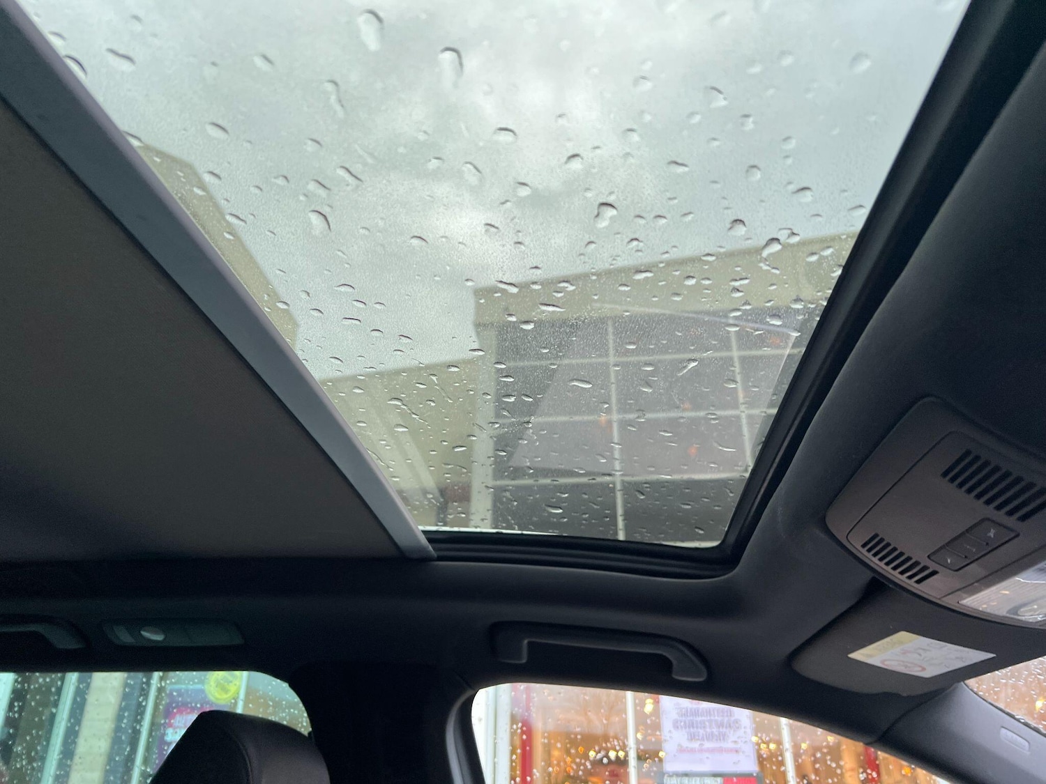 Used Volkswagen Touareg 2016 for sale - 76561289: Photo 36